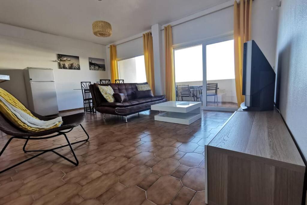 Apartament Iberlagos283 - T2, Com Vista Mar